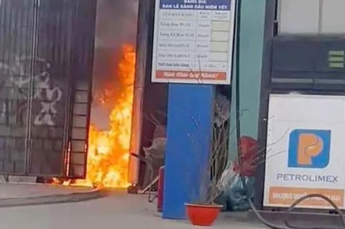 'Bà hỏa' xông đất cây xăng