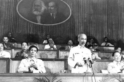 'Đảng ta là đạo đức, là văn minh'