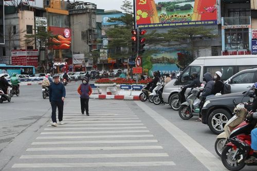 Giao thông Hà Nội thuận lợi ngày đầu trở lại làm việc sau Tết