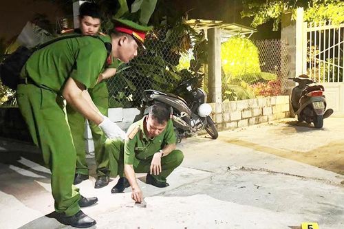 Tạm giữ đối tượng đâm gục anh rể ngay bàn tiệc