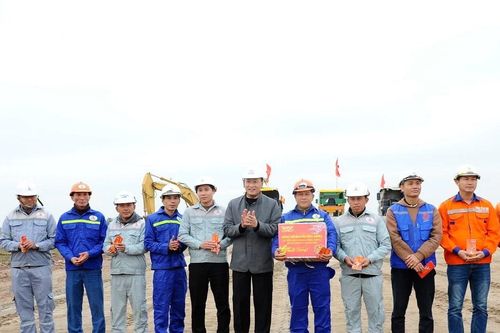 Hưng Yên: Khí thế thi công sôi nổi đầu Xuân trên các công trình trọng điểm