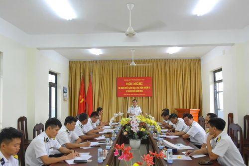 Trung đoàn 551 coi trọng công tác Đảng, công tác chính trị