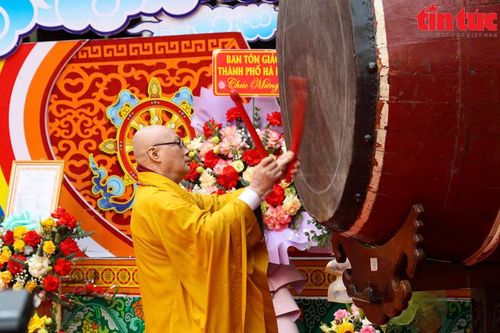 Lễ hội Chùa Hương 2025: Sử dụng vé điện tử tích hợp cả vé thắng cảnh và xuồng đò