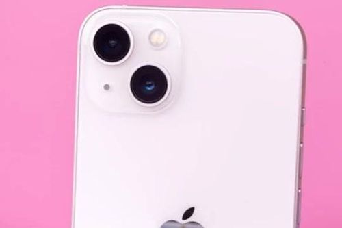 iPhone 13 giá khai xuân rẻ nhất lịch sử, xứng tầm vua iPhone giá rẻ mới, thua kém iPhone 16 cực ít