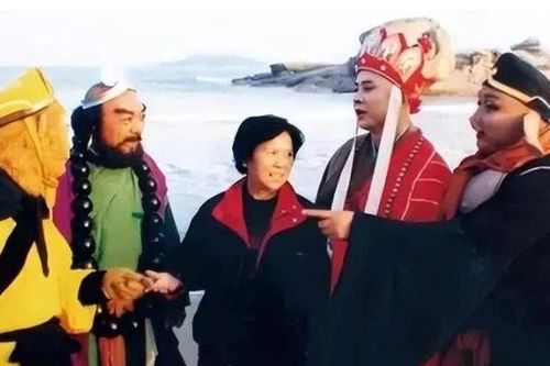 Vén màn bí mật Tây Du Ký sau 40 năm, cả tỷ người giờ mới biết: Tôn Ngộ Không uống thứ này thay nước!