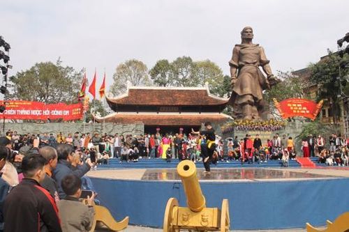 Hà Thành tưng bừng mở hội du xuân