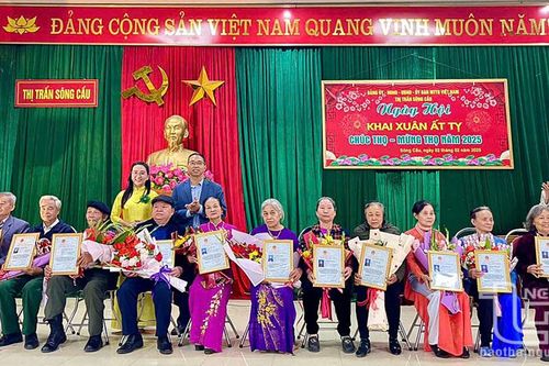 Trích ngân sách gần 2,3 tỷ đồng chúc thọ người cao tuổi