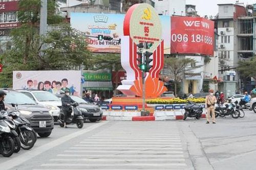 Hà Nội quyết liệt duy trì trật tự an toàn giao thông ngay sau Tết