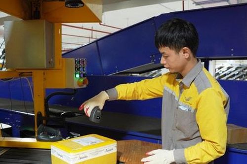 Bưu điện Việt Nam đã phát, trả hàng triệu bưu gửi trước Tết Nguyên đán Ất Tỵ
