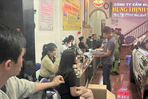 'Tín dụng đen' núp bóng cầm đồ