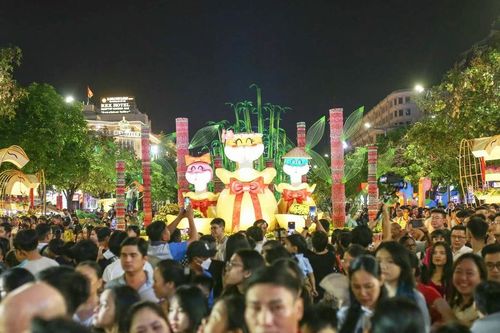 Du lịch TPHCM 'thắng lớn' dịp Tết Ất Tỵ