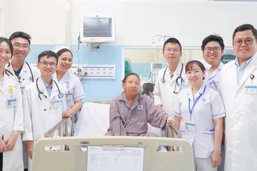 Cứu sống sản phụ song thai suy đa cơ quan do tiền sản giật nặng