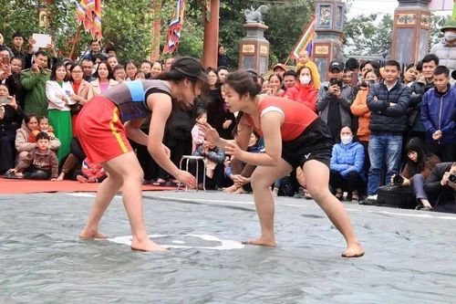 Độc đáo 'Lễ hội vật đuổi giải Đình Vĩnh Mộ' ở Phú Thọ