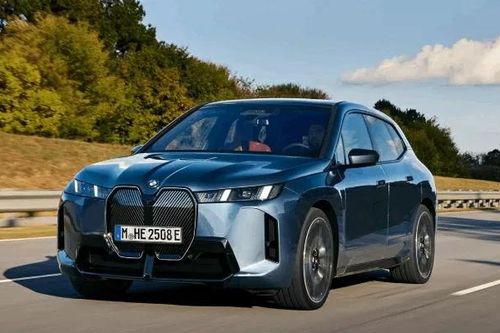 BMW iX 2025 chuẩn bị trình làng với mức giá dự kiến từ 1,88 tỷ đồng