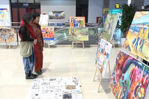 'Chuyến tàu xuân'- Những bức tranh đặc biệt ngày Tết