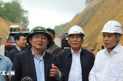Bình Định phấn đấu hoàn thành tuyến đường nghìn tỷ trước ngày 31/3