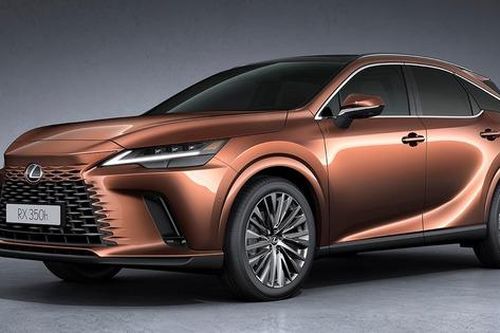 Lexus RX 350h sắp bán tại Việt Nam