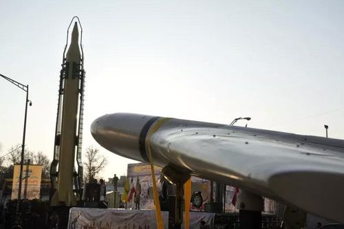 Iran công bố 'thành phố tên lửa'