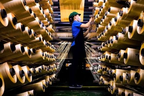 Tăng tốc từ đầu năm để bứt phá