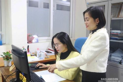 Nghiêm túc, trách nhiệm ngay ngày làm việc đầu xuân