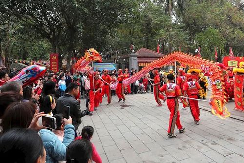 Hà Nội đón khoảng 1 triệu lượt khách du lịch dịp Tết Nguyên đán Ất Tỵ 2025