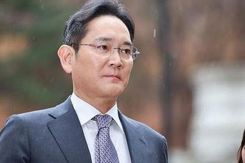 Chủ tịch Samsung thoát cáo buộc lừa đảo, thao túng cổ phiếu