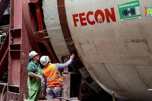 Tăng tốc khoan hầm đường sắt đô thị Nhổn - Ga Hà Nội