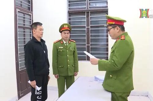 Hơn 1.800 đối tượng đánh bạc bị bắt trong Tết 2025