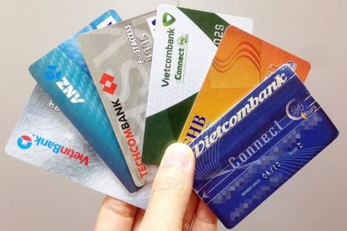 Thẻ ATM không dùng trong bao lâu sẽ bị ngân hàng khóa 2 chiều?