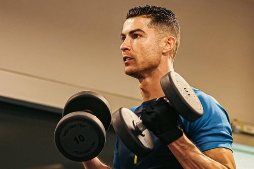 Bí quyết giúp Ronaldo sung mãn ở tuổi 40