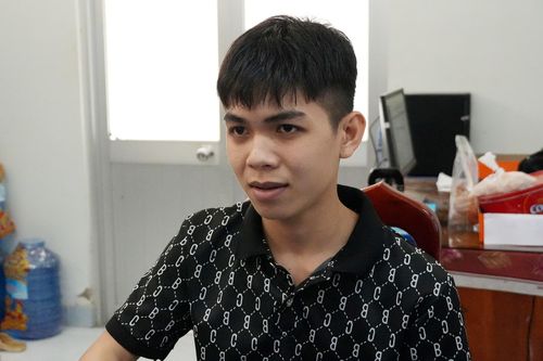 Bắt 2 thanh niên sát hại người chuyển giới, cướp tiền vàng
