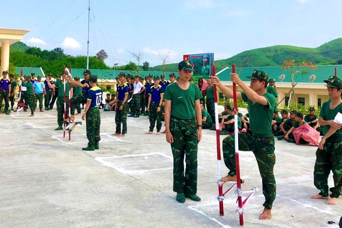 Tạo động lực để bộ đội thi đua