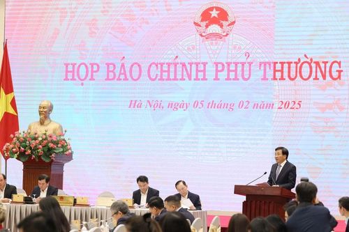 Để đạt tăng trưởng từ 8% trở lên: Mỗi cá nhân, đơn vị phải làm việc với năng suất gấp đôi