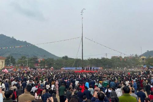 Tưng bừng ngày hội Lồng Tông, rước lộc đầu năm trên đất Tuyên Quang