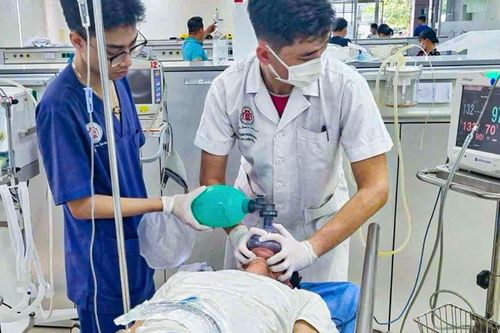 Vì sao Bộ Y tế khuyến cáo người dân không tắm khuya sau 22h?