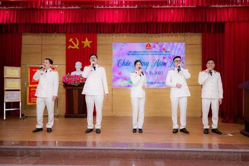 Sôi nổi các hoạt động mừng Đảng, mừng Xuân tại VKSND TP Hạ Long