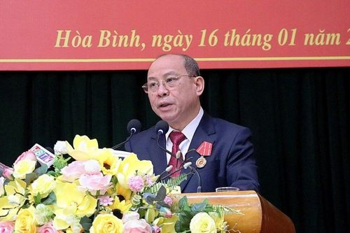 Nghị quyết của Ủy ban Thường vụ Quốc hội về công tác cán bộ
