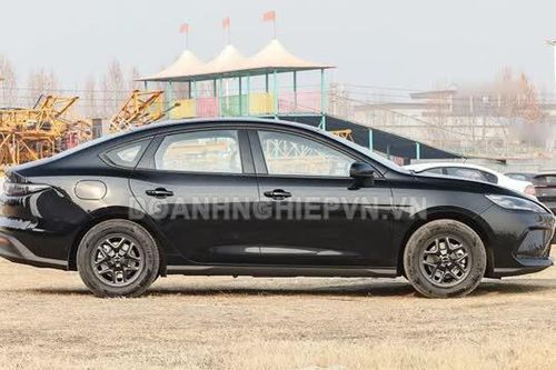Xe sedan thiết kế hầm hố, siêu tiết kiệm xăng, giá ngang Kia Morning