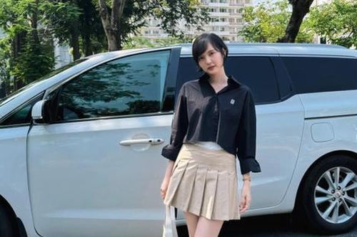 Hải Tú khoe ảnh đầu năm mới nhưng lại gây mất điểm vì chi tiết này