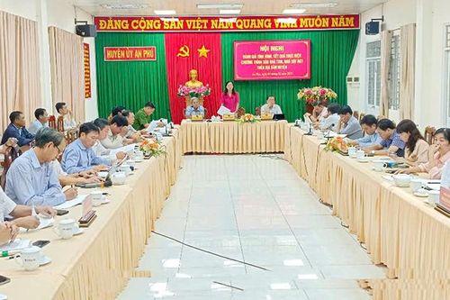 Huyện An Phú đánh giá tình hình thực hiện chương trình xóa nhà tạm, nhà dột nát