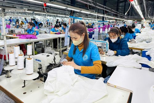 Hầu hết lao động trở lại làm việc sau Tết