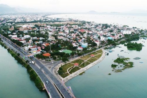 Vạn Ninh: Cần hơn 272.141 tỷ đồng phục vụ phát triển đô thị đến năm 2030