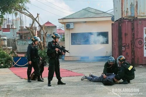 'Lá chắn thép' trong phòng, chống tội phạm