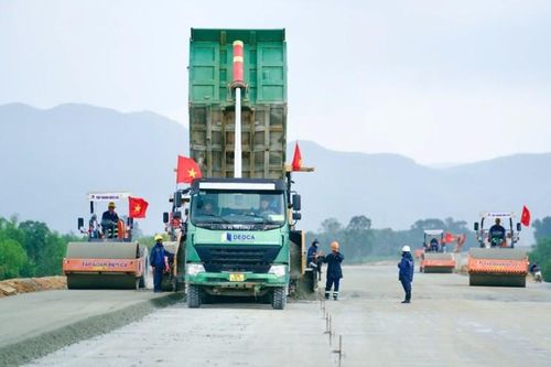 Hoàn thành thêm 1.188km cao tốc trong năm 2025