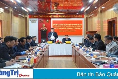 Lãnh đạo tỉnh kiểm tra tiến độ thi công các dự án trọng điểm và làm việc với Ban Quản lý Khu kinh tế tỉnh