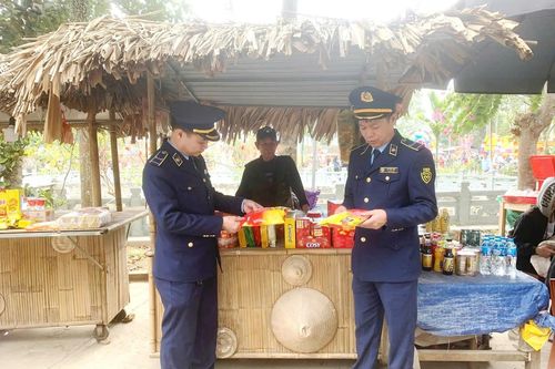 Thái Nguyên: Tăng cường công tác quản lý thị trường tại Lễ hội Đền Đuổm