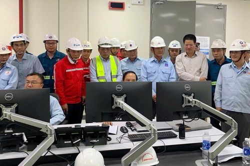 Nhà máy điện Nhơn Trạch 3 hòa đồng bộ lên lưới điện quốc gia