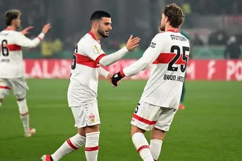 Stuttgart vượt qua Augsburg ở tứ kết Cúp quốc gia Đức