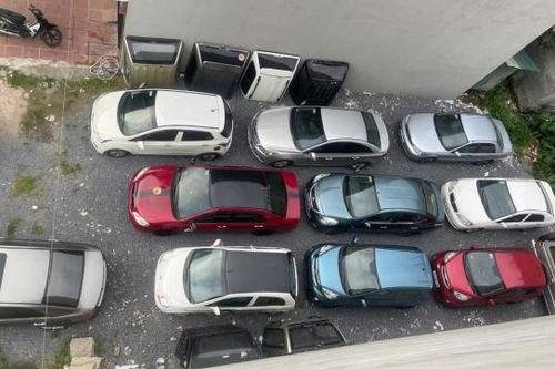 Dịch vụ thuê xe tự lái: Từng bước thích nghi với Nghị định 168