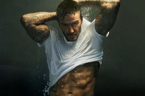 David Beckham gây chú ý